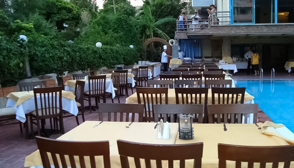 هتل اوسلان کوش آداسی